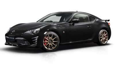 Toyota 86 отдает дань уважения международным гонкам выпуском ограниченного выпуска Hakone Edition Toyota 86 отдает дань уважения международным гонкам выпуском ограниченного выпуска Hakone Edition