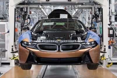 BMW завершила производство i8 с финальными 18 уникальными автомобилями