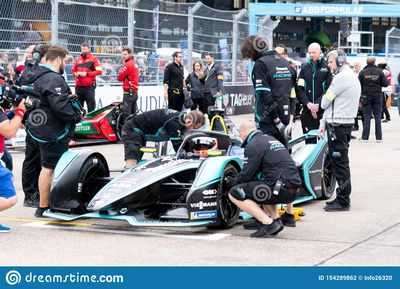 Двойной финиш для Panasonic Jaguar Racing на дебютной выставке Marrakesh ePrix Двойной финиш для Panasonic Jaguar Racing на дебютной выставке Marrakesh ePrix