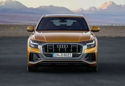 Audi Q8 присоединится к четвертому кварталу и трем новым электронным тронам в дорожной карте 2020 года Audi Q8 присоединится к четвертому кварталу и трем новым электронным тронам в дорожной карте 2020 года