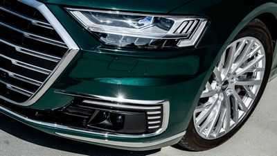 Audi создает уникальную модель A8 L с расширенной рамой на заказ Audi создает уникальную модель A8 L с расширенной рамой на заказ