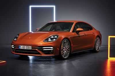 Porsche Singapore запускает новую Panamera Porsche Singapore запускает новую Panamera