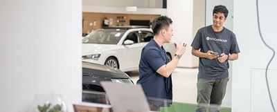 sgCarMart и Skoda в прямом эфире на Facebook sgCarMart и Skoda в прямом эфире на Facebook